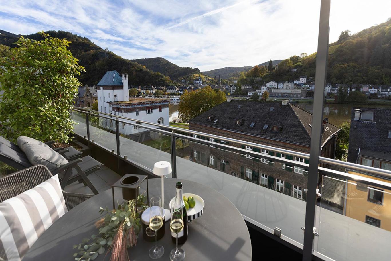 Neu Penthouse Moseltop Luxus Design Klima 2P Traben-Trarbach Exterior foto